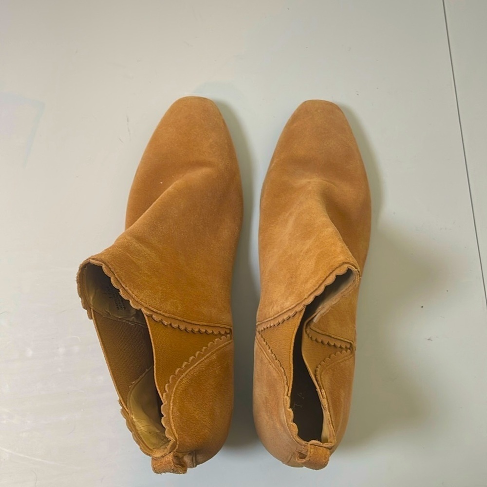 Talbots Dakota Chelsea Boots Women Pull on Bootie Suede Shoes Size 11M